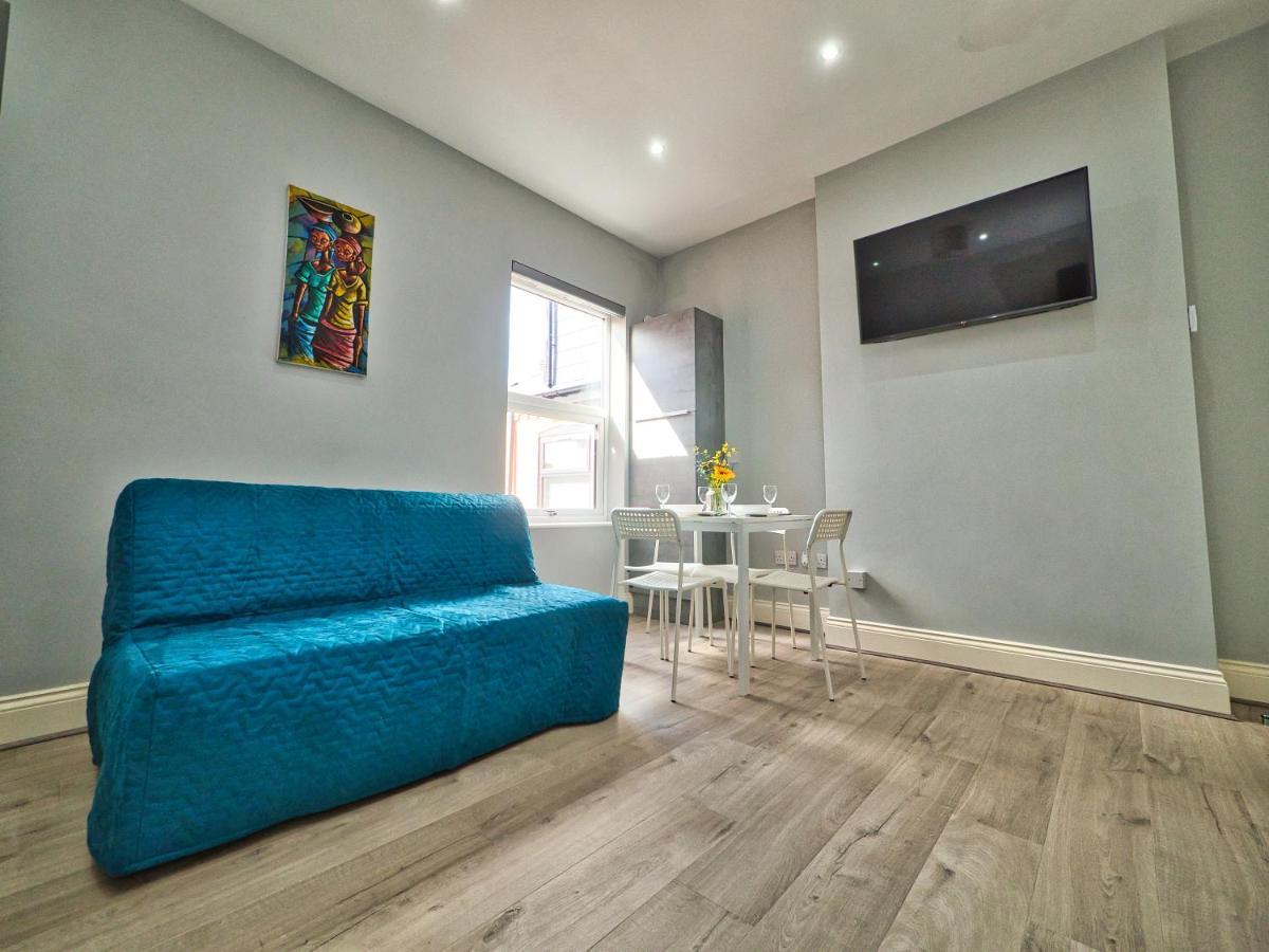 Stunning Property Fully Refurbished Birmingham Ngoại thất bức ảnh